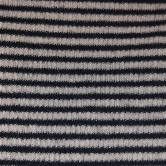 Stripped Abercrombie & Fitch shirt - Picture 3 of 3